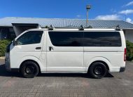 2005 Toyota REGIUS
