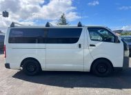 2005 Toyota REGIUS