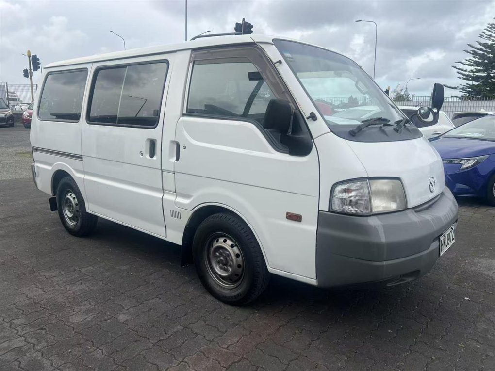 2010 Mazda Bongo