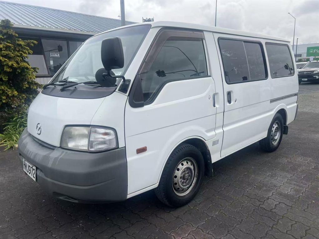 2010 Mazda Bongo