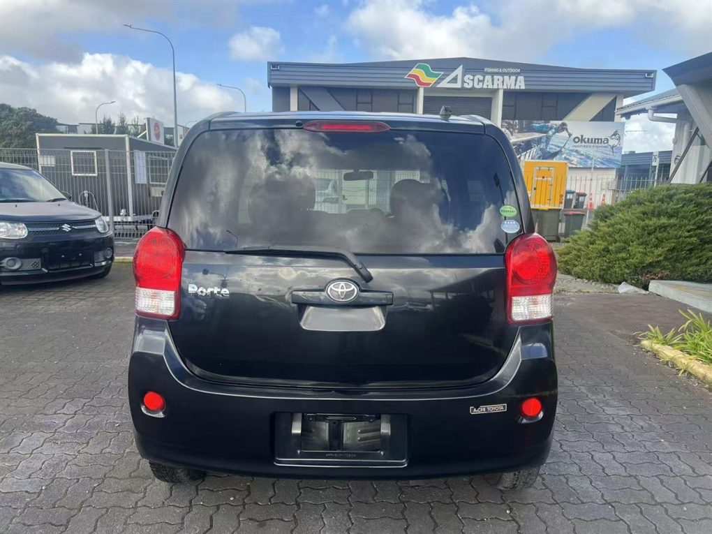 2013 Toyota Porte