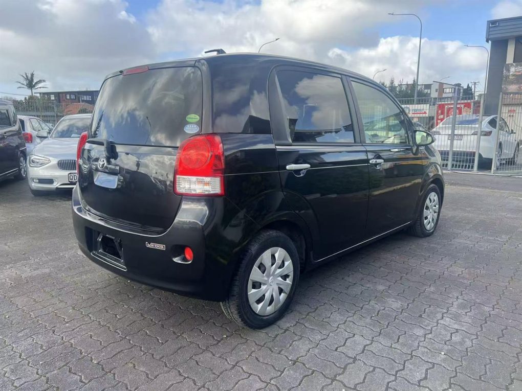 2013 Toyota Porte