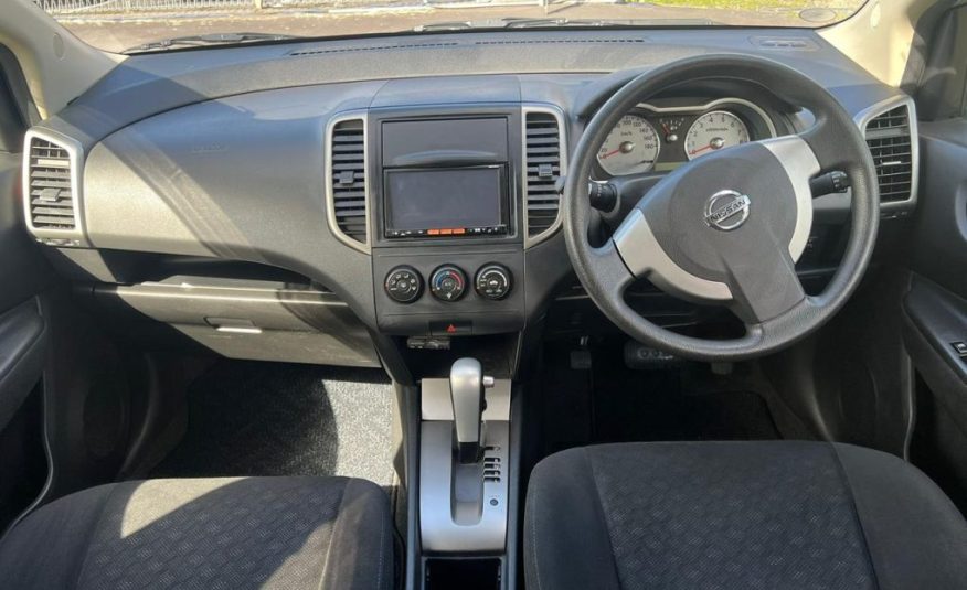 2015 Nissan WINGROAD