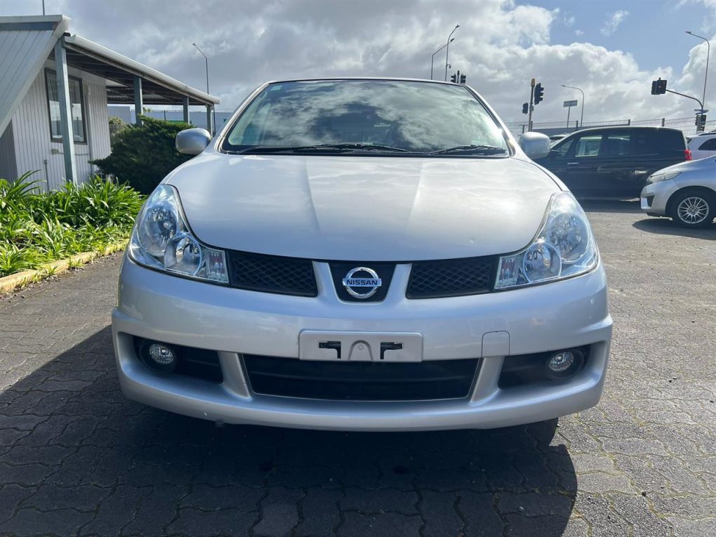 2015 Nissan WINGROAD