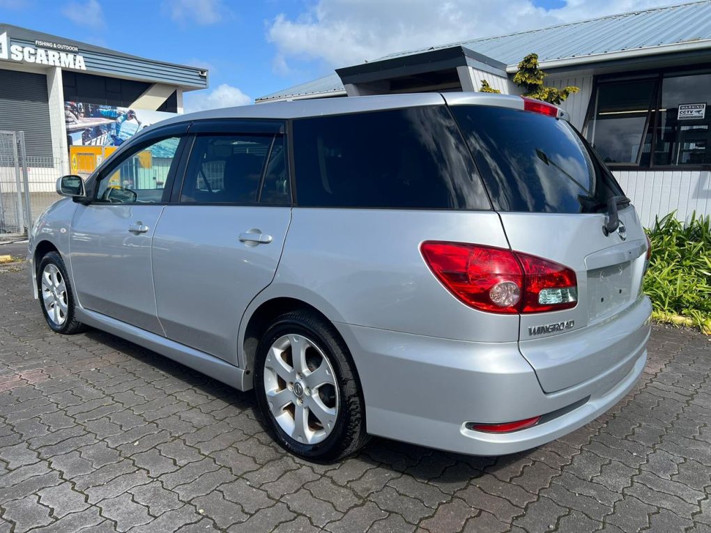 2015 Nissan WINGROAD