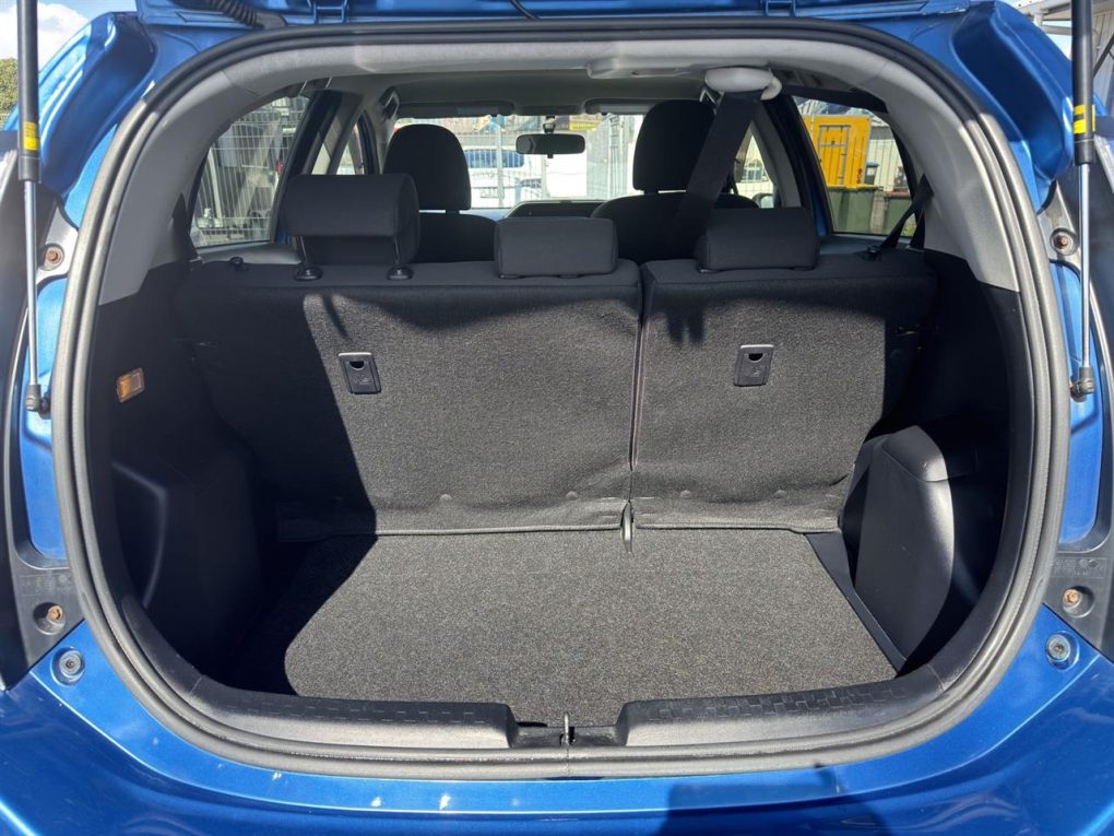 2015 Toyota Aqua