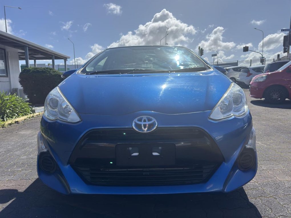 2015 Toyota Aqua