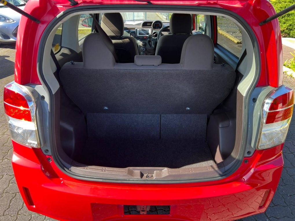 2013 Toyota SPADE