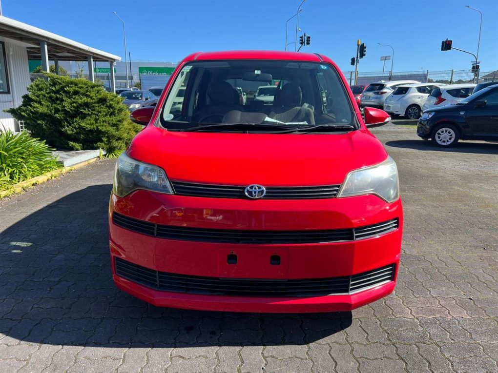 2013 Toyota SPADE