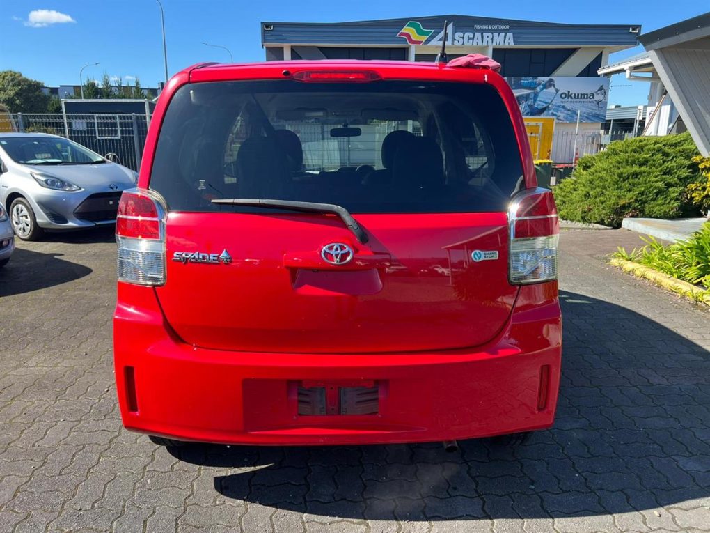 2013 Toyota SPADE
