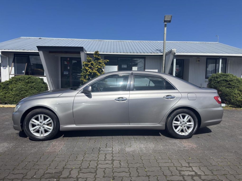 2006 Toyota Mark-X