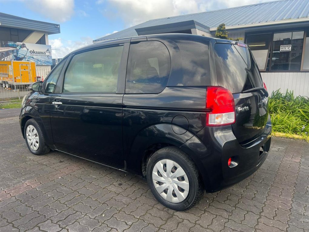 2013 Toyota Porte