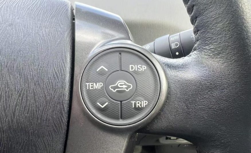 2014 Toyota Prius Alpha