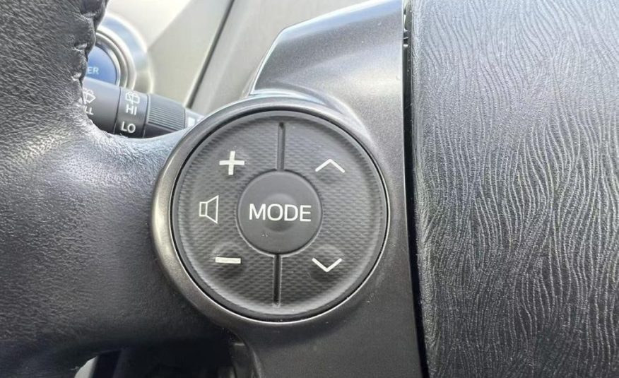 2014 Toyota Prius Alpha