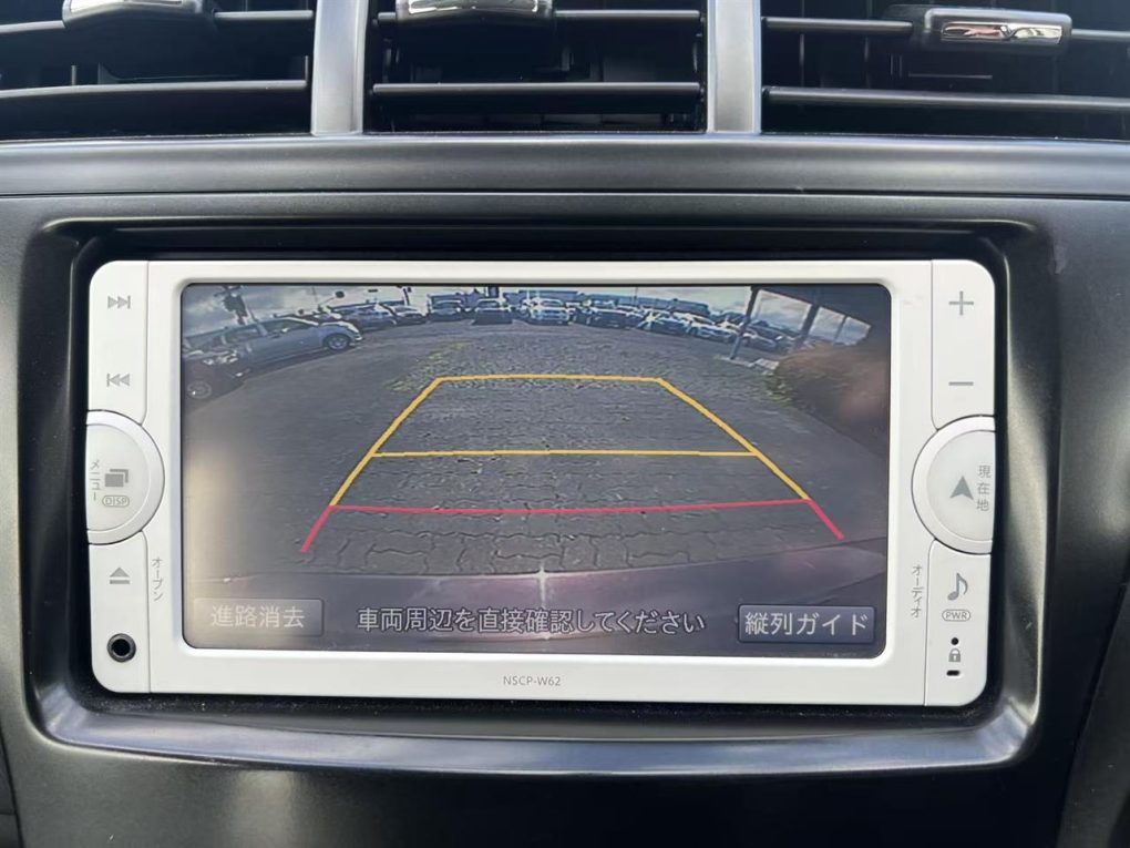 2014 Toyota Prius Alpha