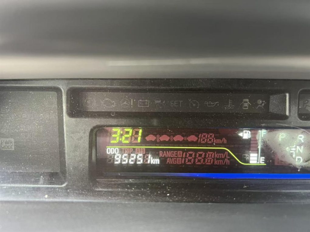 2014 Toyota Prius Alpha