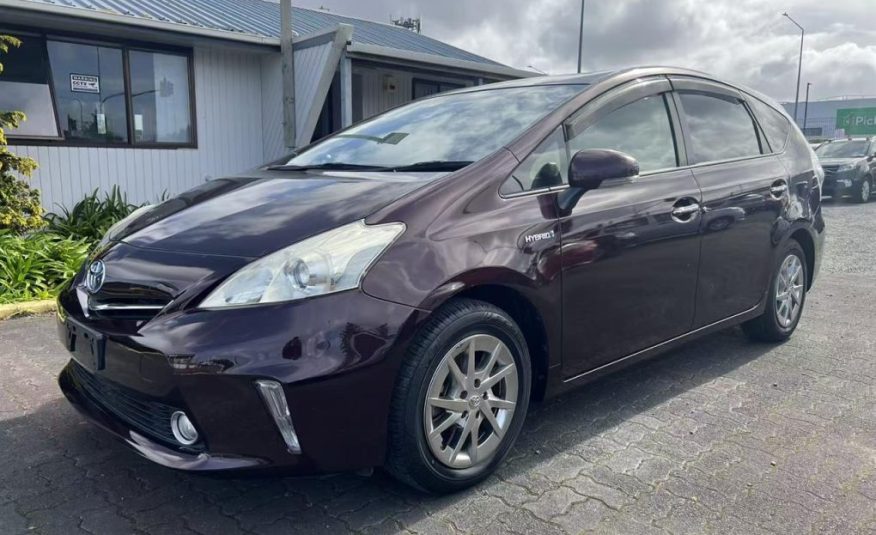 2014 Toyota Prius Alpha