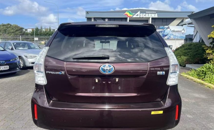 2014 Toyota Prius Alpha