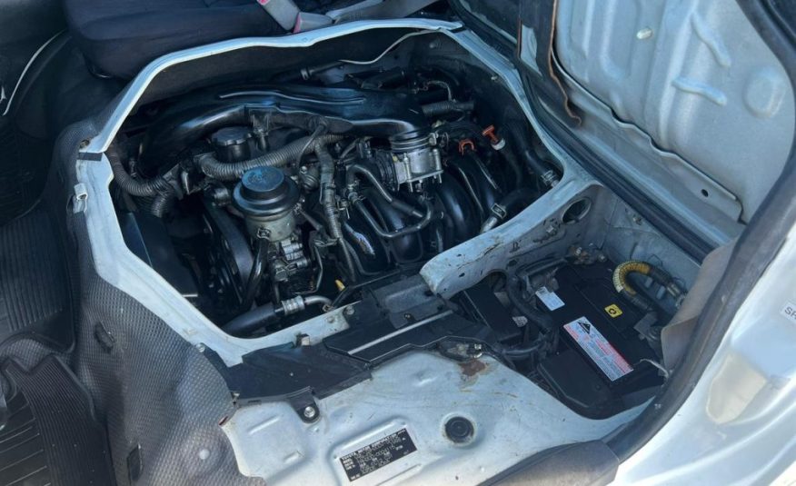 2005 Toyota Hiace