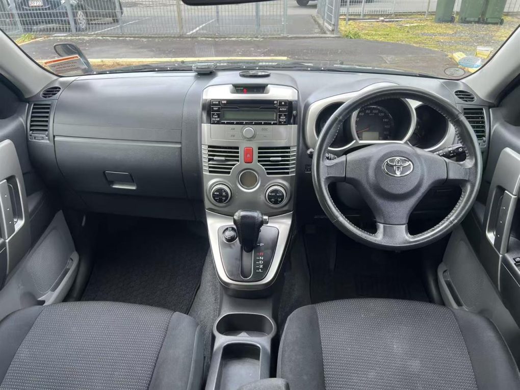2007 Toyota Rush