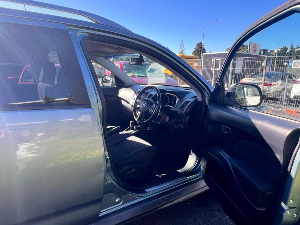 2009 Mitsubishi Outlander