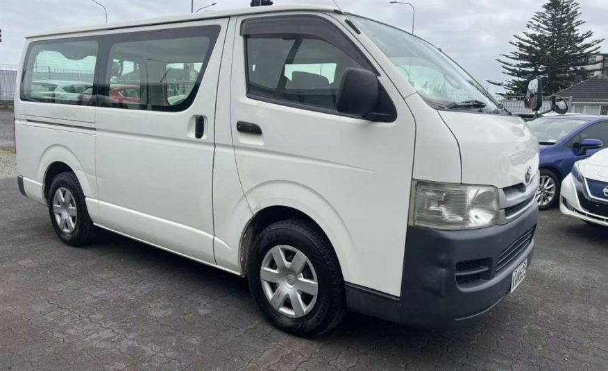 2009 Toyota Hiace