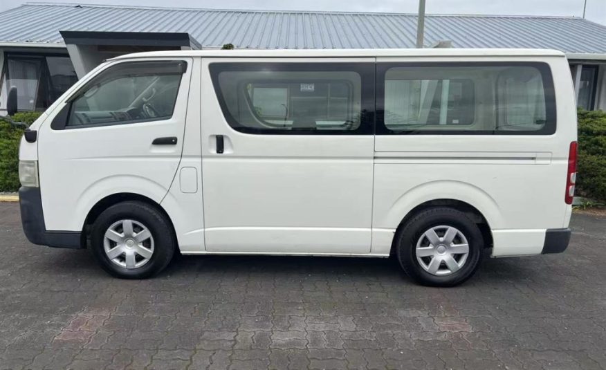2009 Toyota Hiace
