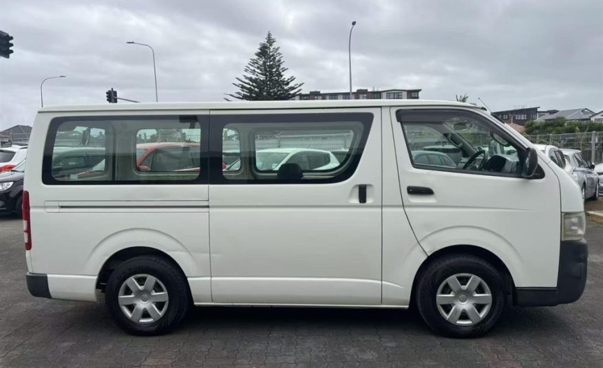 2009 Toyota Hiace