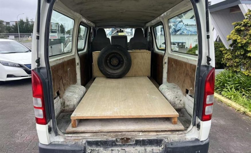 2009 Toyota Hiace