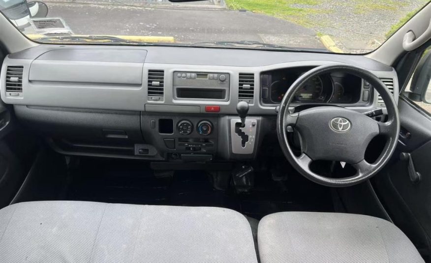 2009 Toyota Hiace