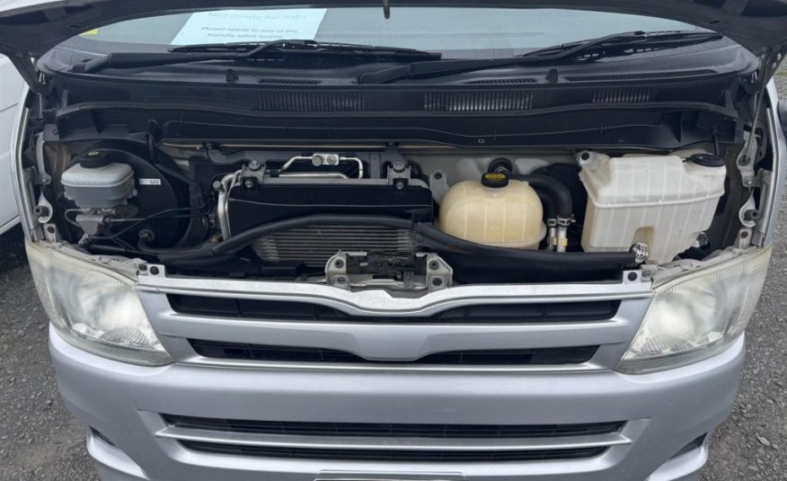 2013 Toyota Hiace Light Van