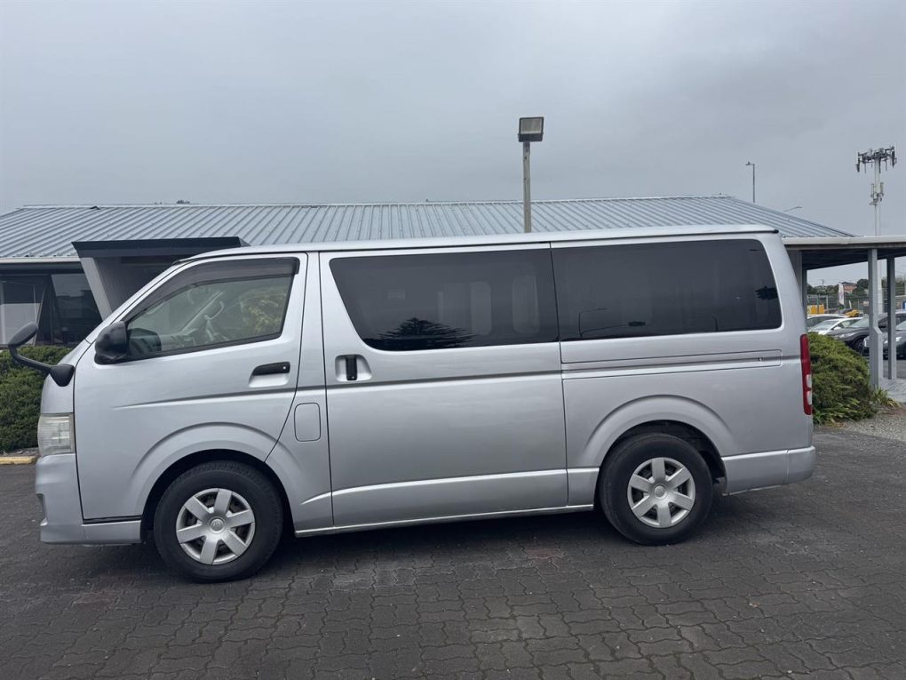 2013 Toyota Hiace Light Van