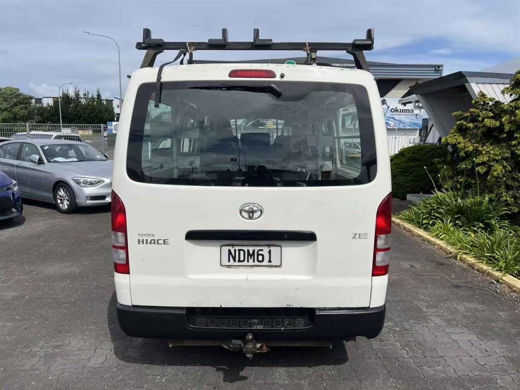 2009 Toyota Hiace
