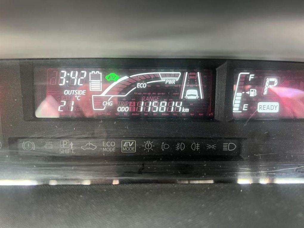 2017 Toyota Aqua L Model Hybird