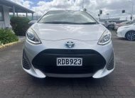 2017 Toyota Aqua L Model Hybird