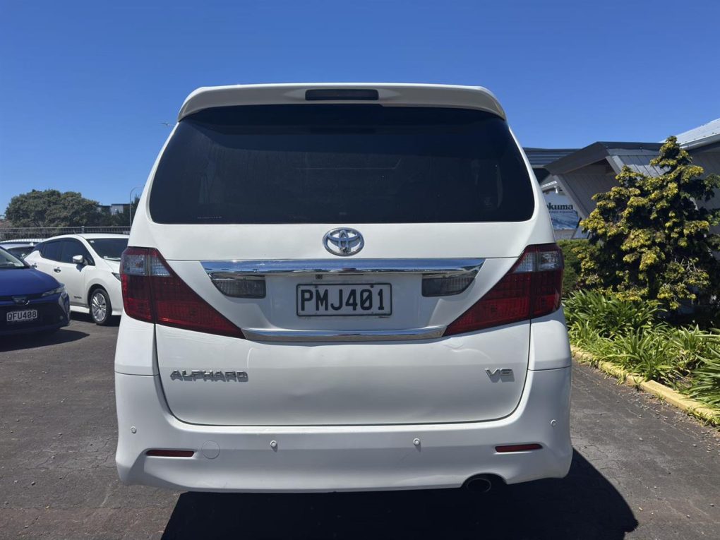 2010 Toyota ALPHARD