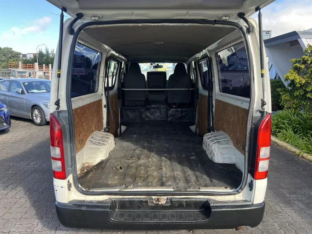 2012 Toyota Hiace