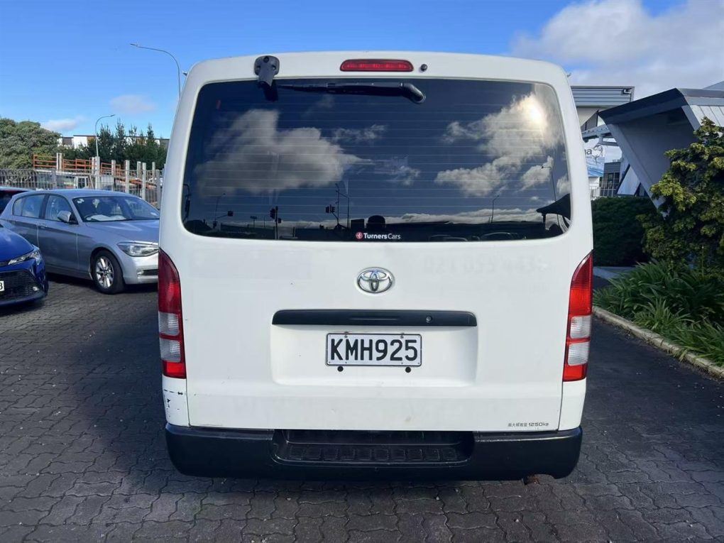 2012 Toyota Hiace
