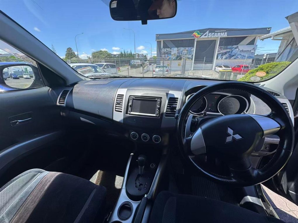 2010 Mitsubishi Outlander