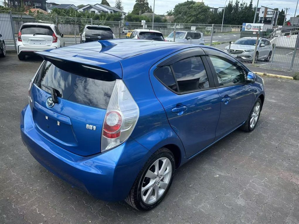 2014 Toyota Aqua S Model, Push Start