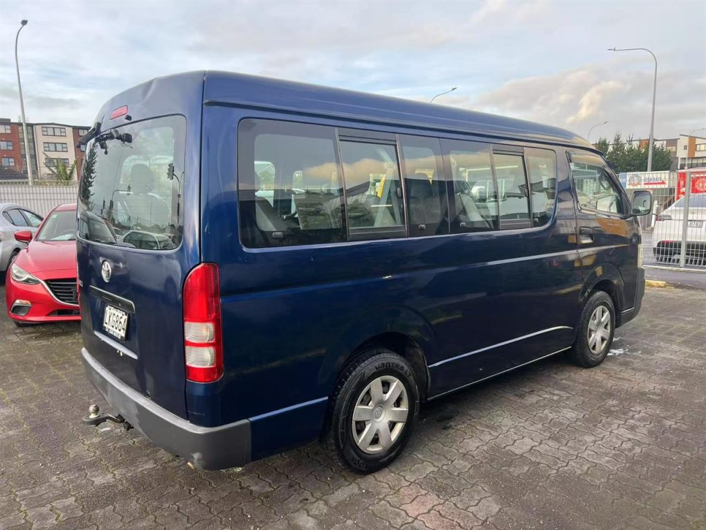 2008 Toyota Hiace