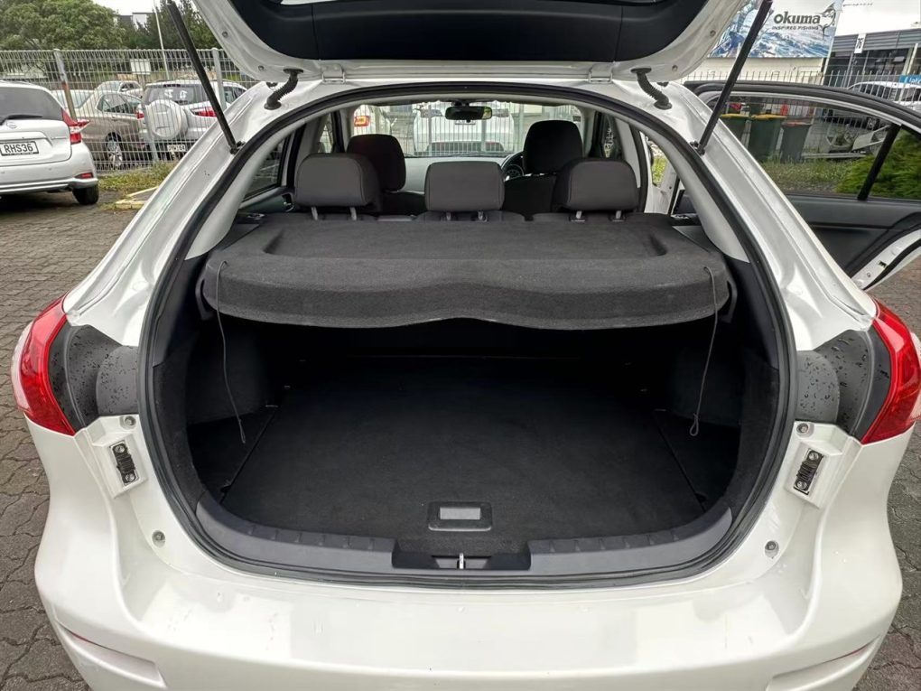 2011 Mitsubishi Galant