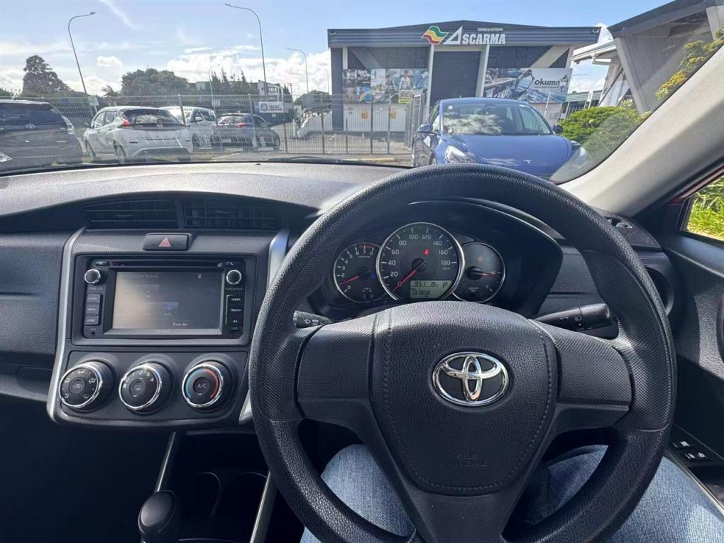 2015 Toyota Corolla GX