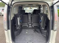 2013 Nissan Serena Highway Star S Hybrid
