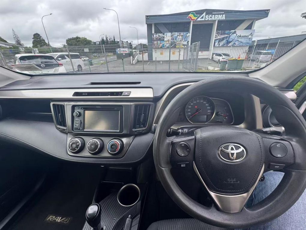 2013 Toyota RAV4 GX 2.0P