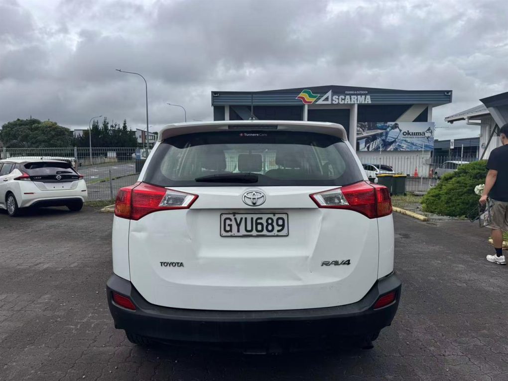 2013 Toyota RAV4 GX 2.0P