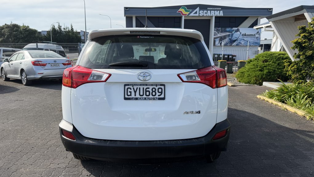 2013 Toyota RAV4 GX 2.0P
