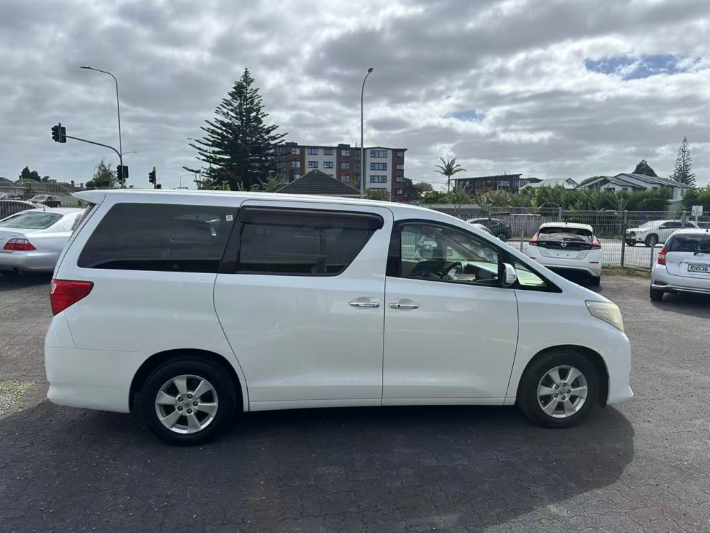 2012 Toyota ALPHARD