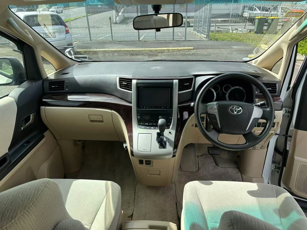 2012 Toyota ALPHARD