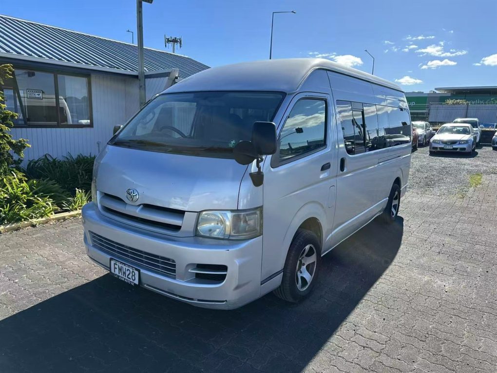 2007 Toyota Hiace